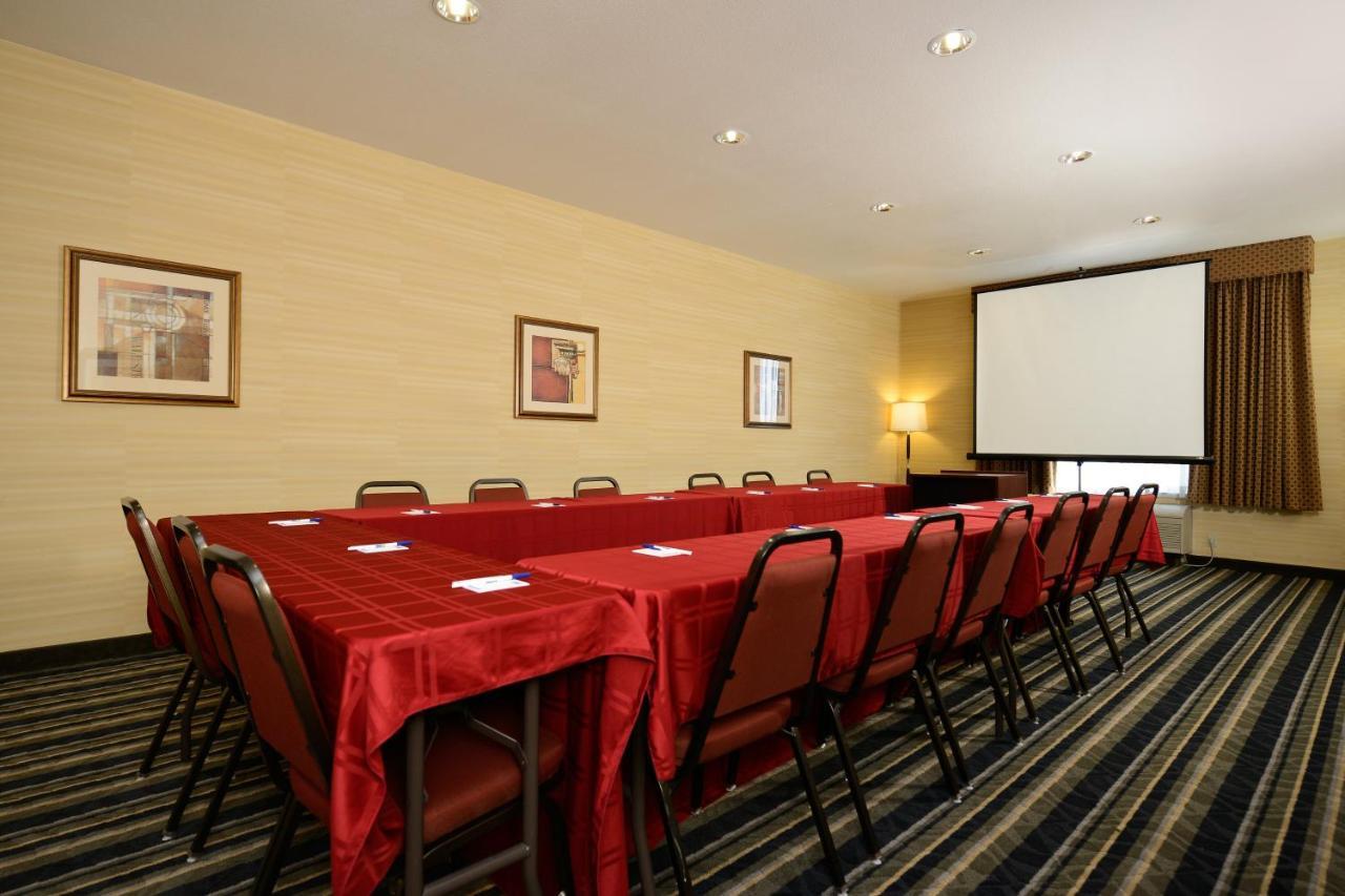 Holiday Inn Express Elk Grove West I-5 By Ihg Exterior foto