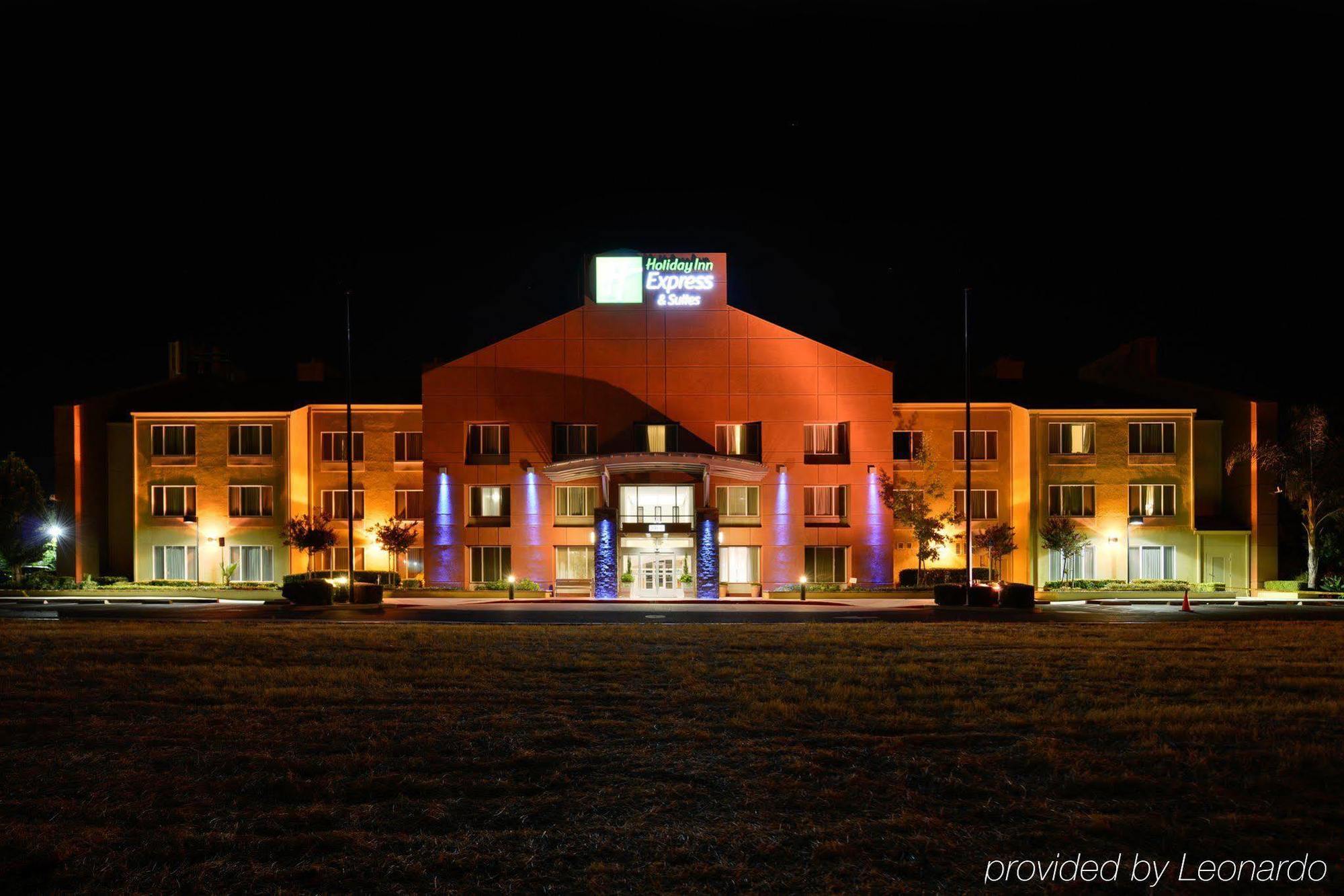 Holiday Inn Express Elk Grove West I-5 By Ihg Exterior foto